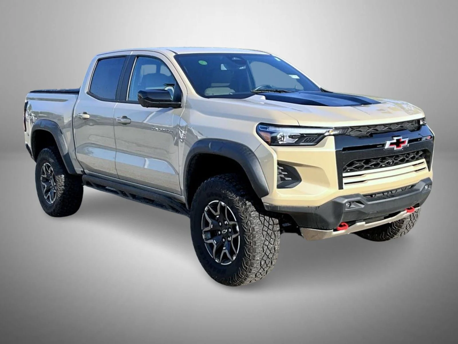 Used 2023 Beige Chevrolet ZR2 image 3