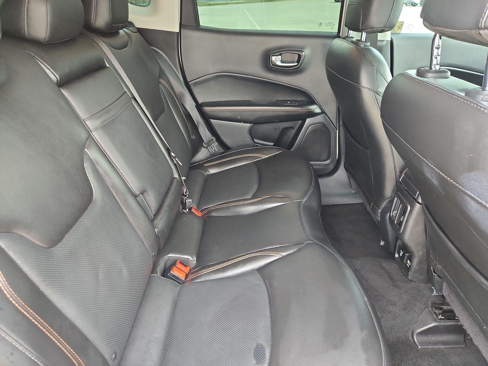 Used 2019 White Clearcoat Jeep Limited image 28