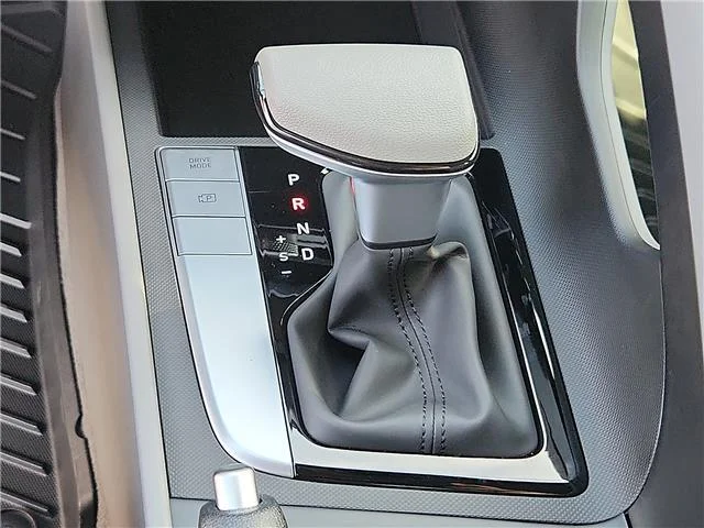 New 2026 Serenity White Pearl Hyundai SE image 15