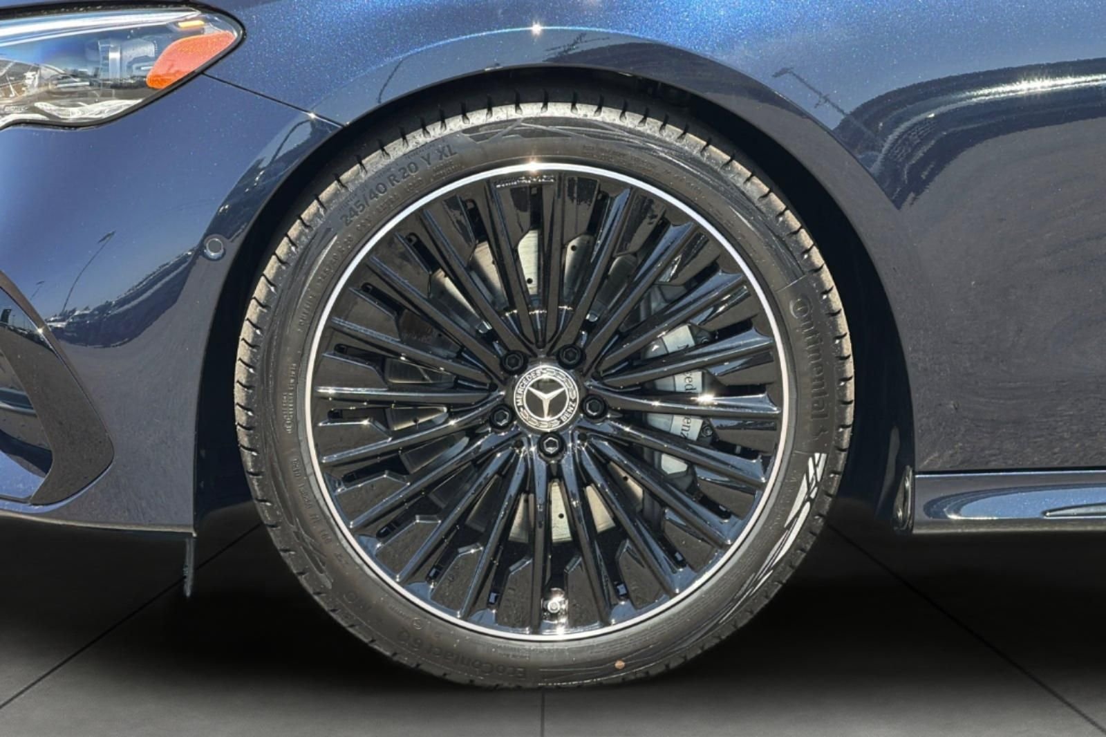 New 2026 Nautical Blue Metallic Mercedes-Benz E 450 image 4