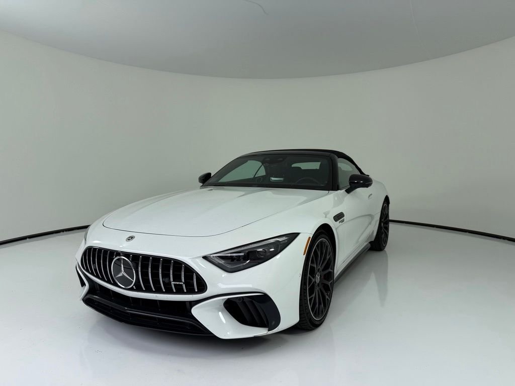Used 2022  Mercedes-Benz SL 55 AMG® image 1