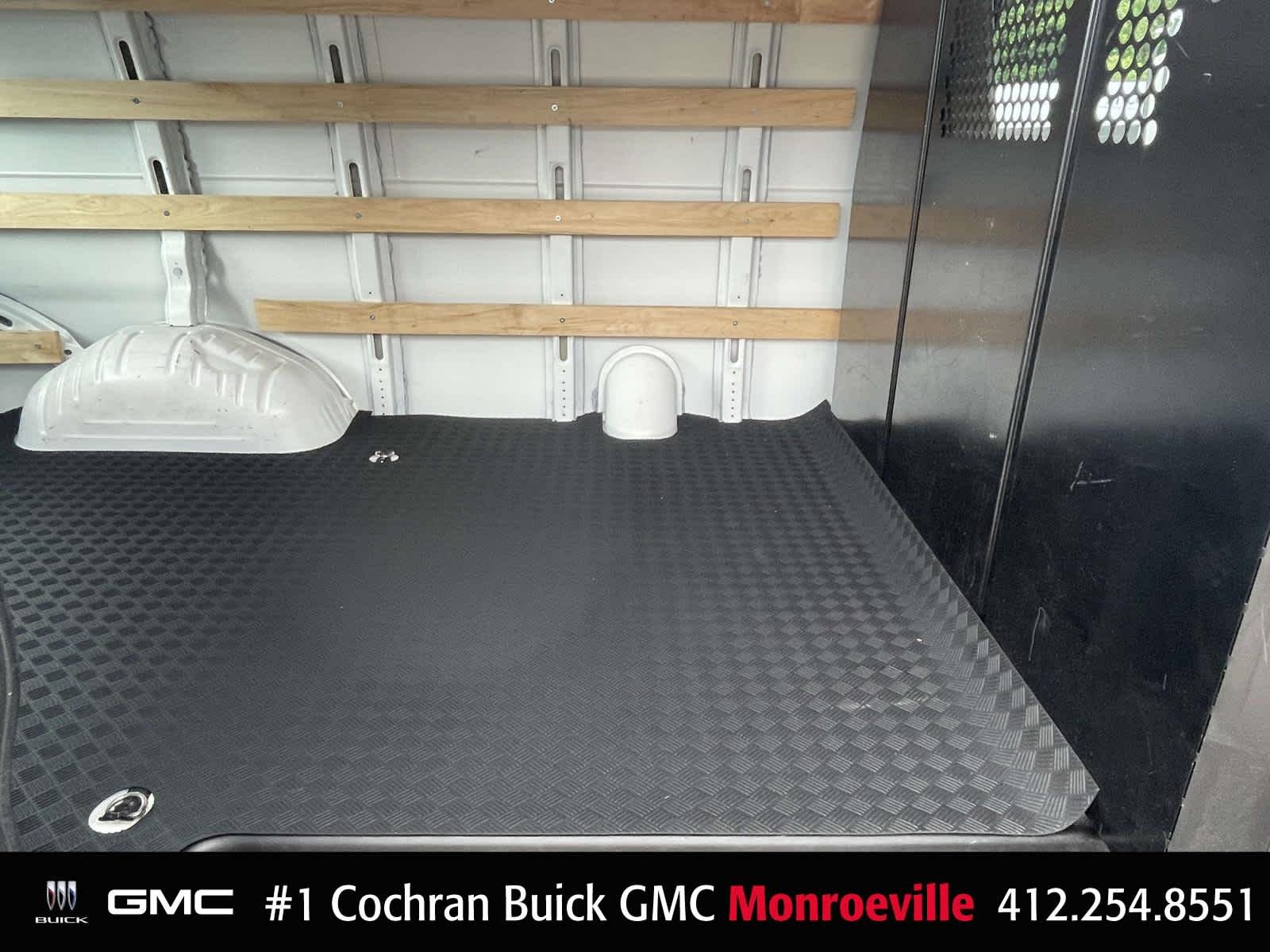 Used 2025 Summit White Chevrolet WT image 17