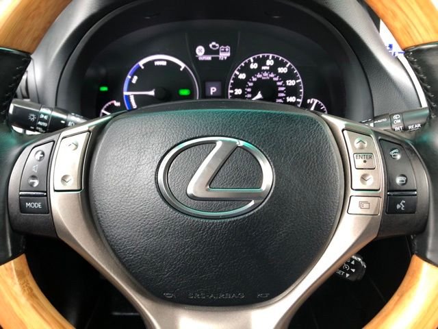 Used 2015 Gray Pearl Lexus 450h image 27