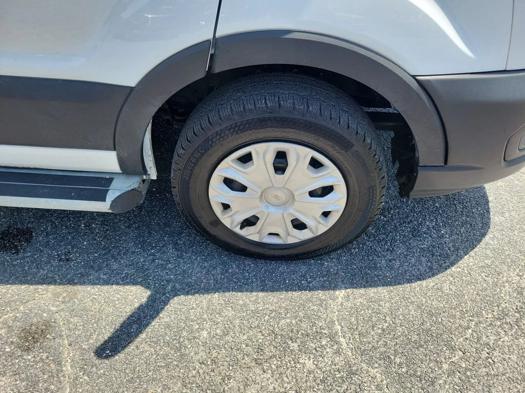 Used 2024 White Ford Base image 7