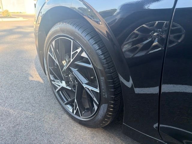 Used 2026 Black Kia GT-Line image 9