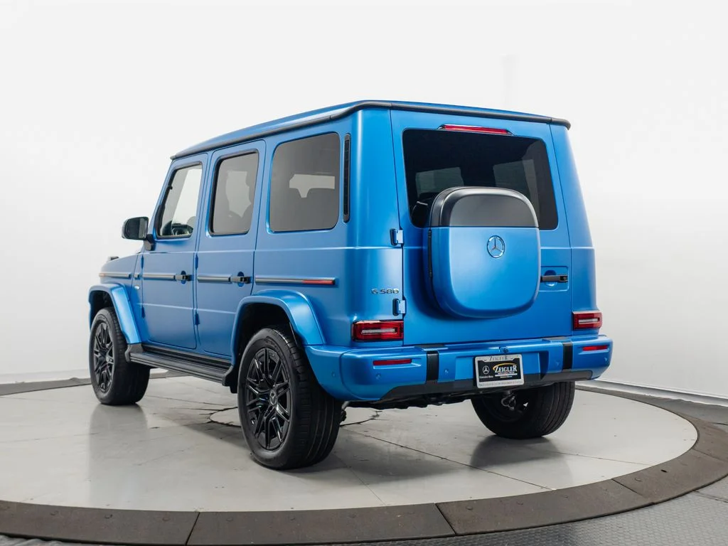 Certified Used 2025 MANUFAKTUR South Sea Blue Magno Mercedes-Benz G 580 image 30