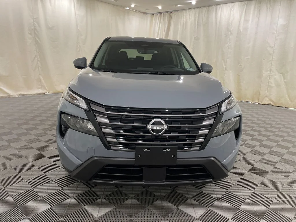 New 2026 Boulder Gray Pearl Nissan SV image 2