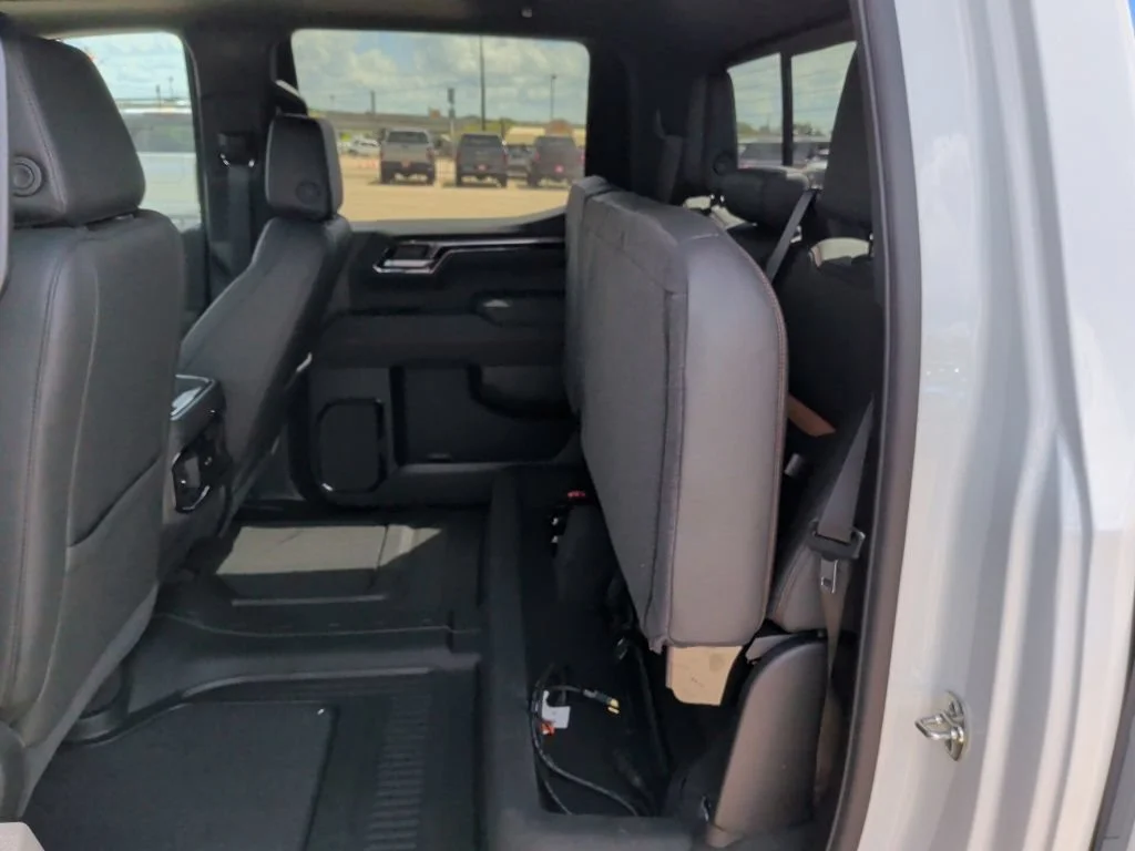 2026 GMC Sierra 1500 AT4 - Photo 40
