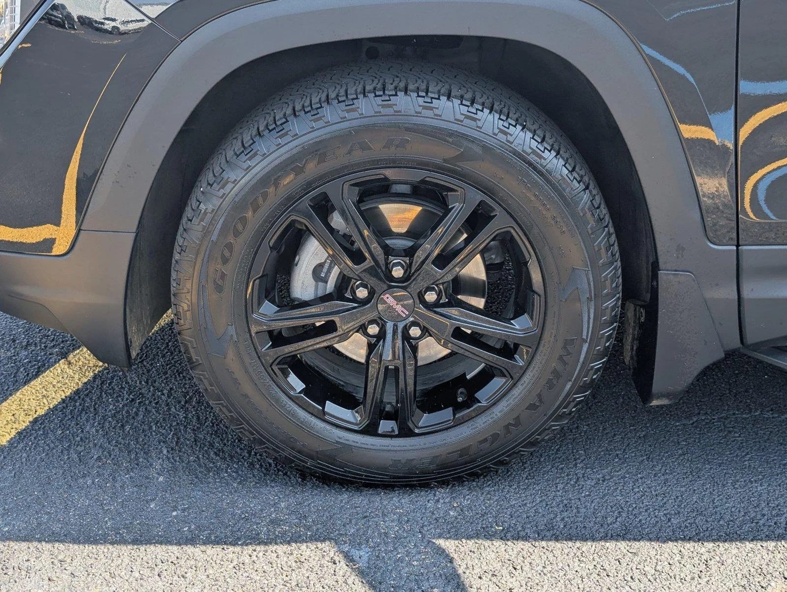 Used 2023 EBONY TWILIGHT METALLIC GMC AT4 image 9