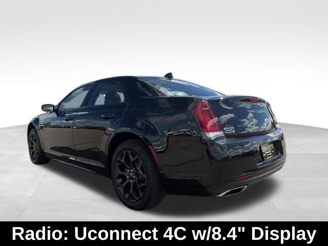 Used 2023 Black Chrysler Touring image 9