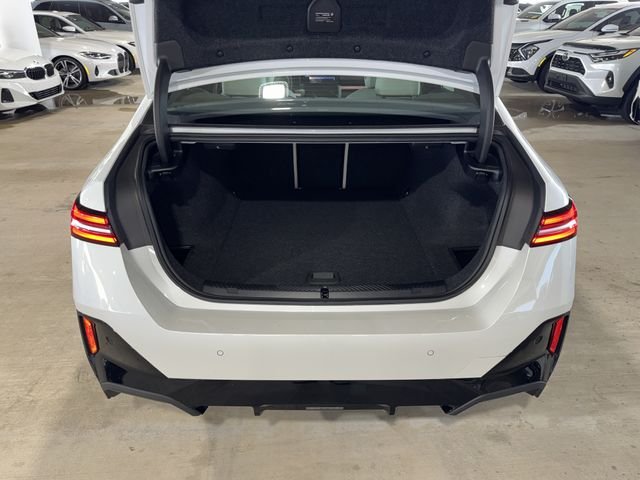 Used 2026 Mineral White Metallic BMW eDrive40 image 13