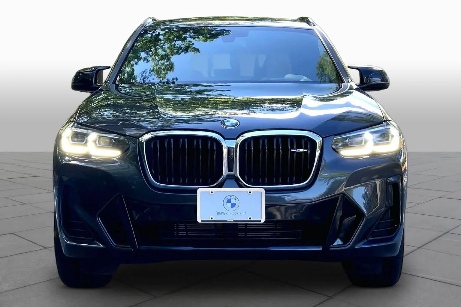 Used 2022 Dark Graphite Metallic BMW M40i image 3