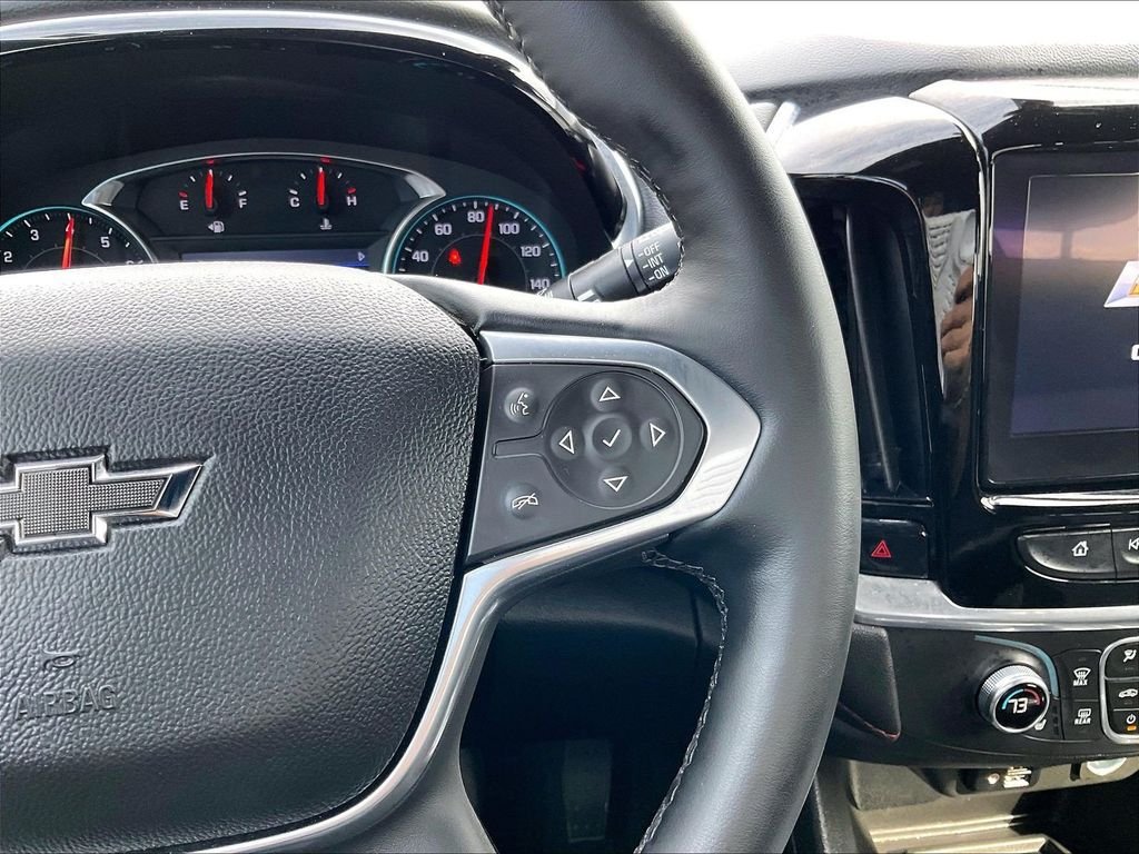 Used 2023 White Chevrolet RS image 25