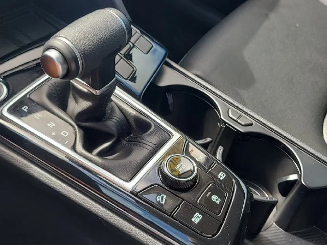 Certified Used 2025 White Kia EX image 28