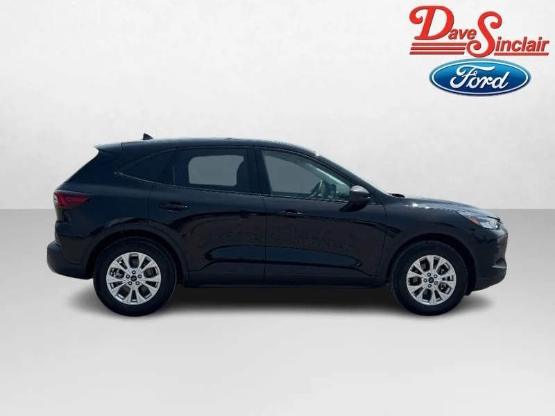 Used 2025 Black Ford Active image 5