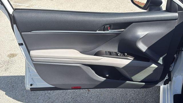 Certified Used 2023 Ice Toyota LE image 41