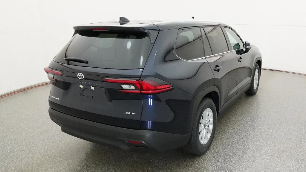 New 2026 Blueprint Toyota Hybrid XLE image 22