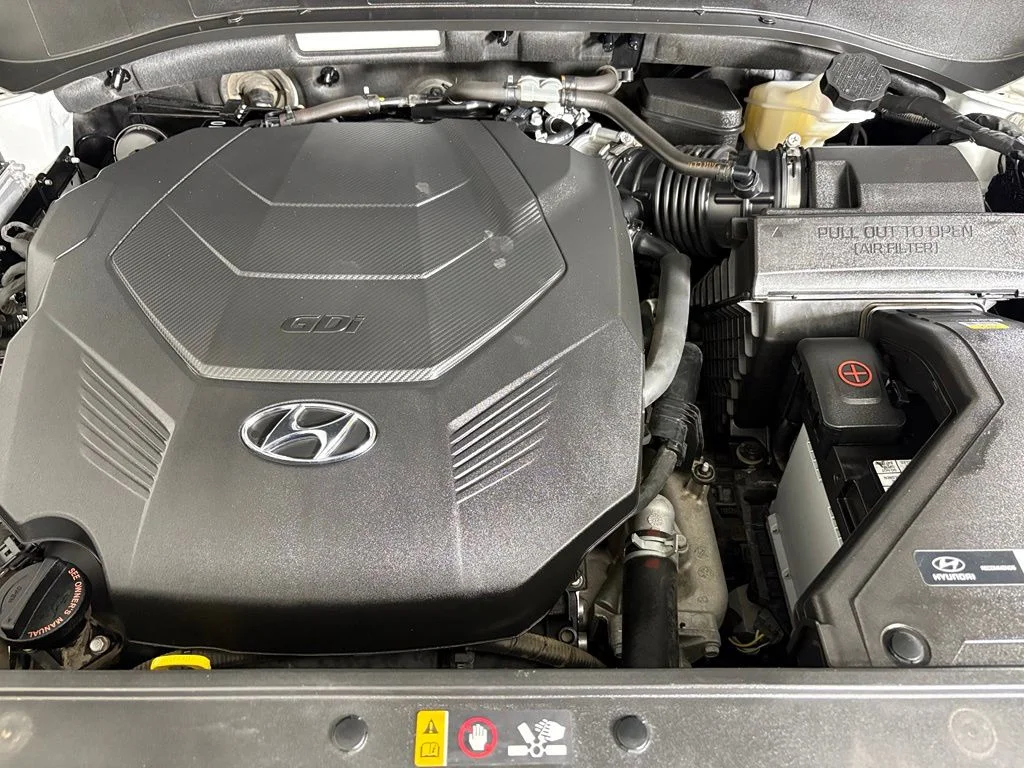 Used 2024 White Hyundai SEL image 39
