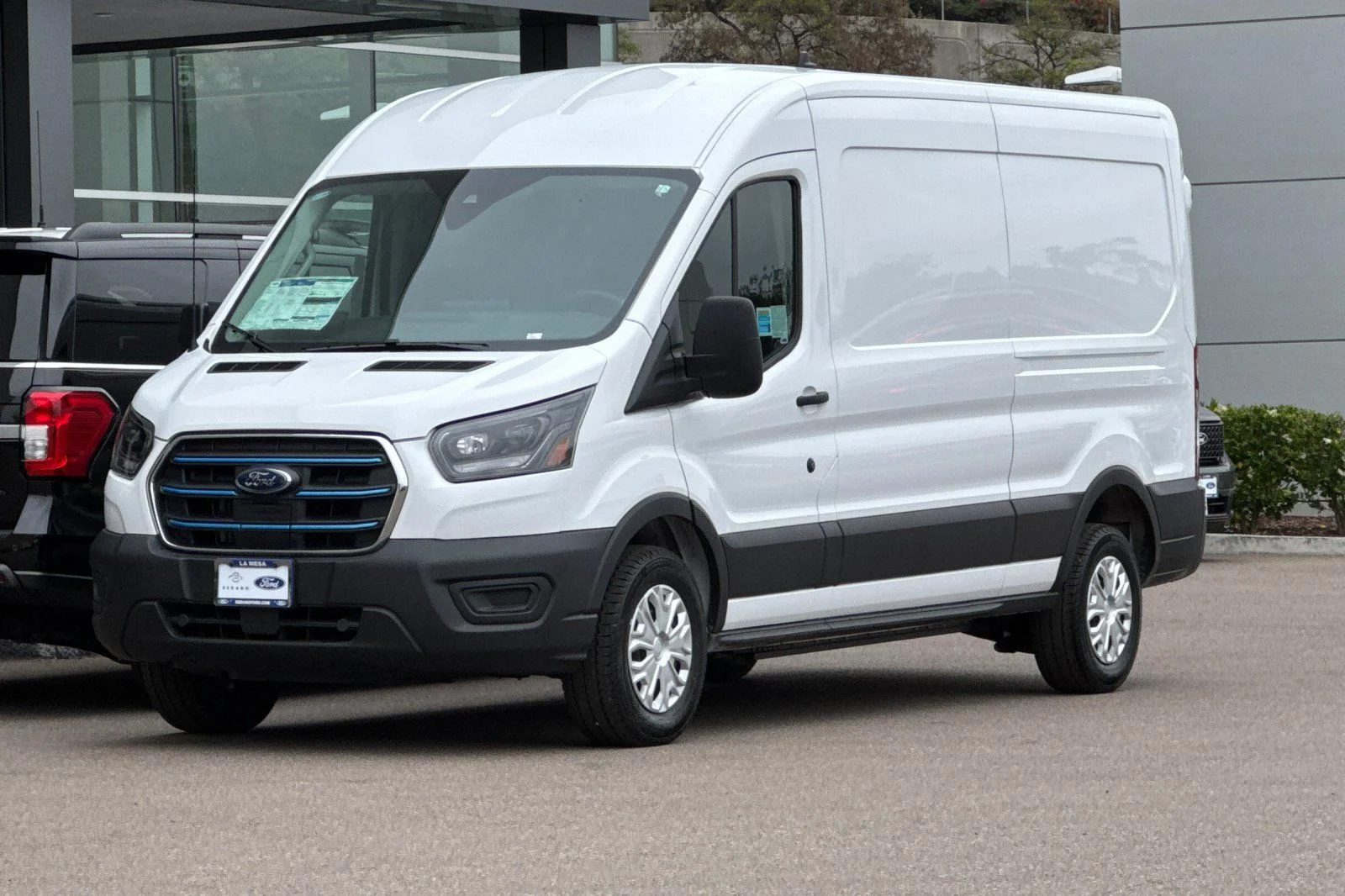 New 2025 Oxford White Ford Cargo Van image 7