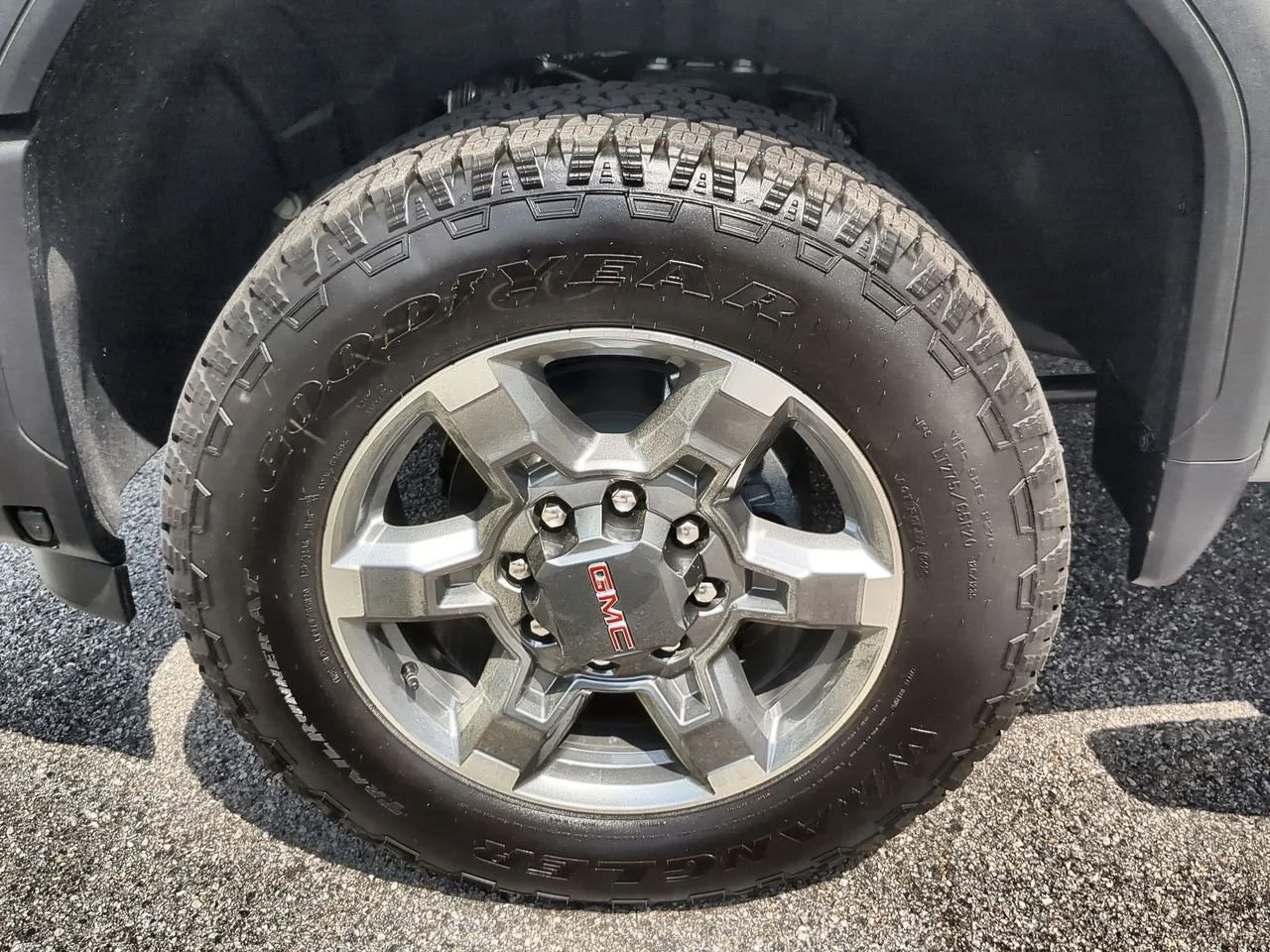 New 2026 Sterling Metallic GMC SLT image 34