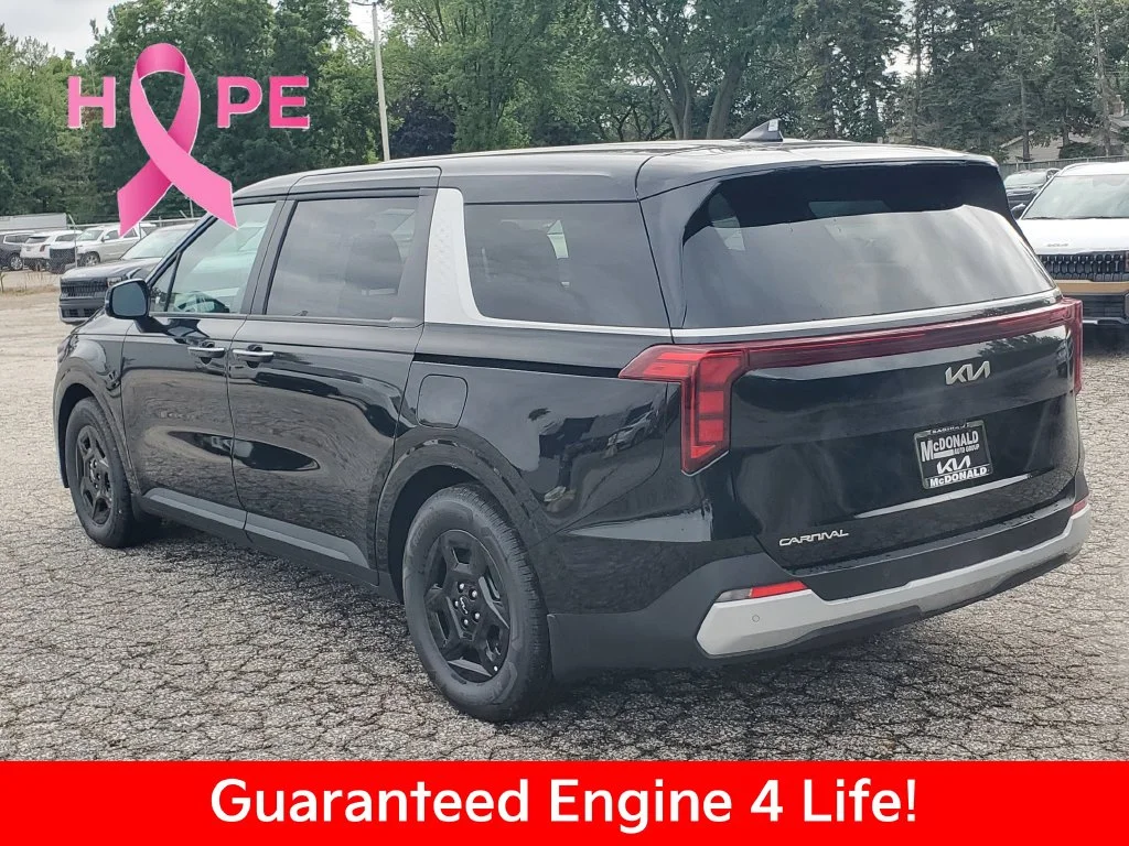 New 2026 Aurora Black Pearl Kia LXS image 4