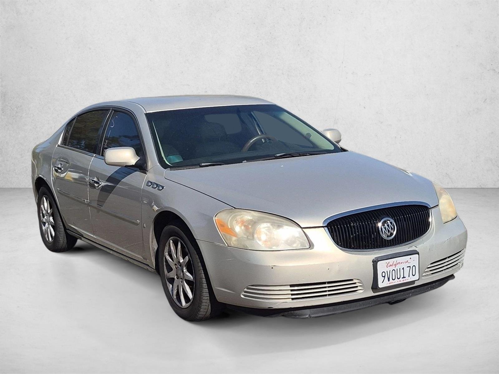 Used 2008 Gold Mist Metallic Buick CXL image 3