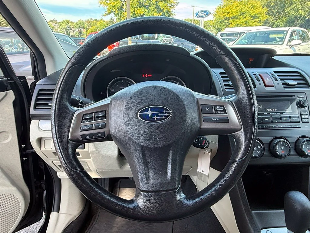 Used 2014 Crystal Black Silica Subaru 2.0i Premium image 12