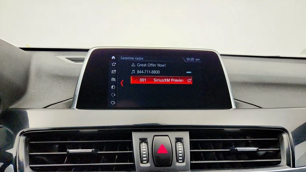 Used 2018 Alpine White BMW xDrive28i Sports Activity Vehicle image 20