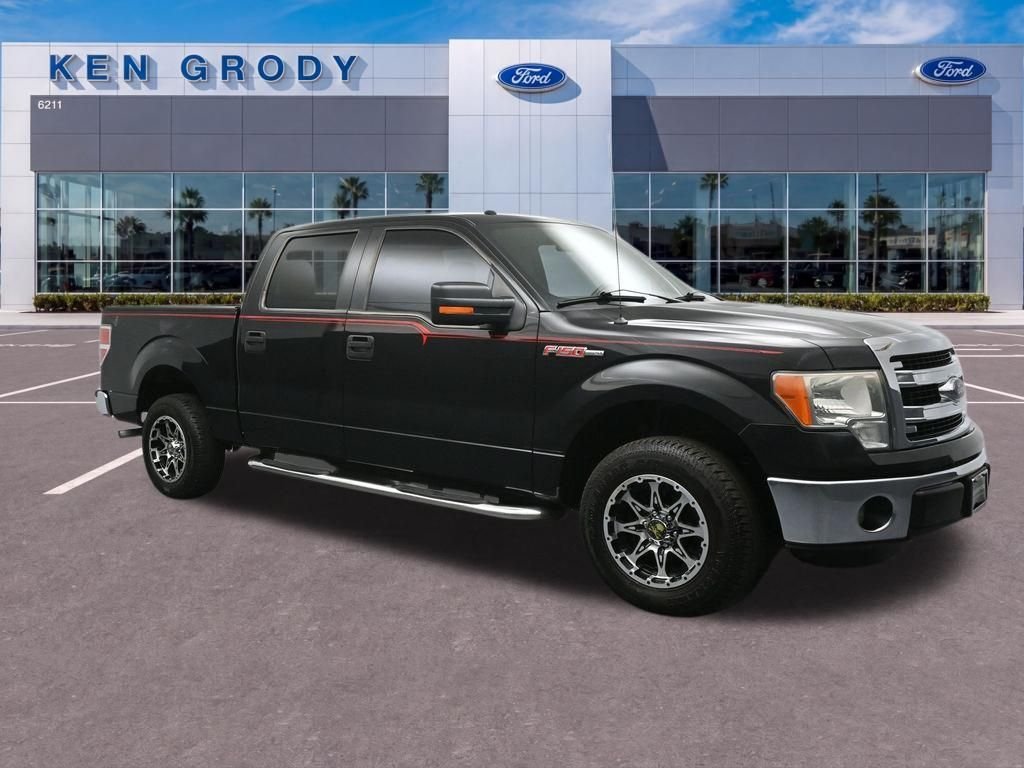 2013 Ford F-150 XLT SuperCrew 145-in's photo
