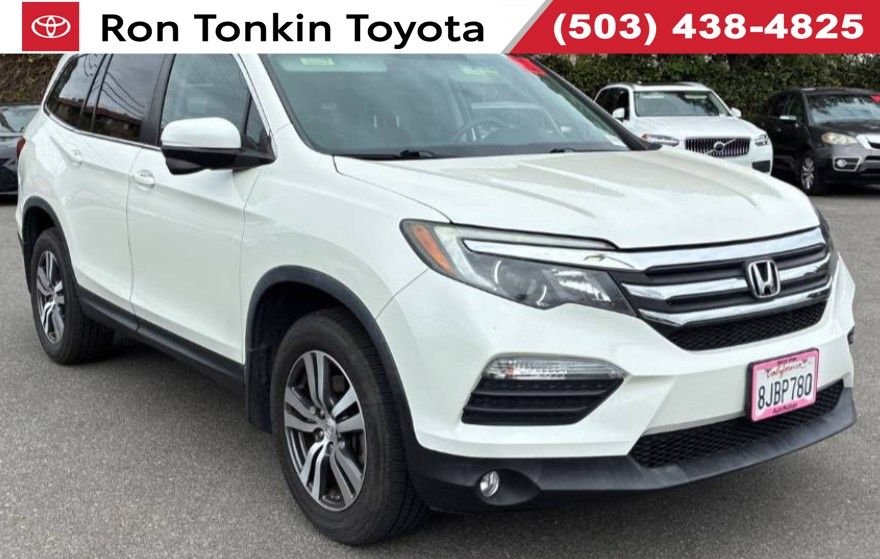 Used 2018 White Diamond Pearl Honda EX image 1