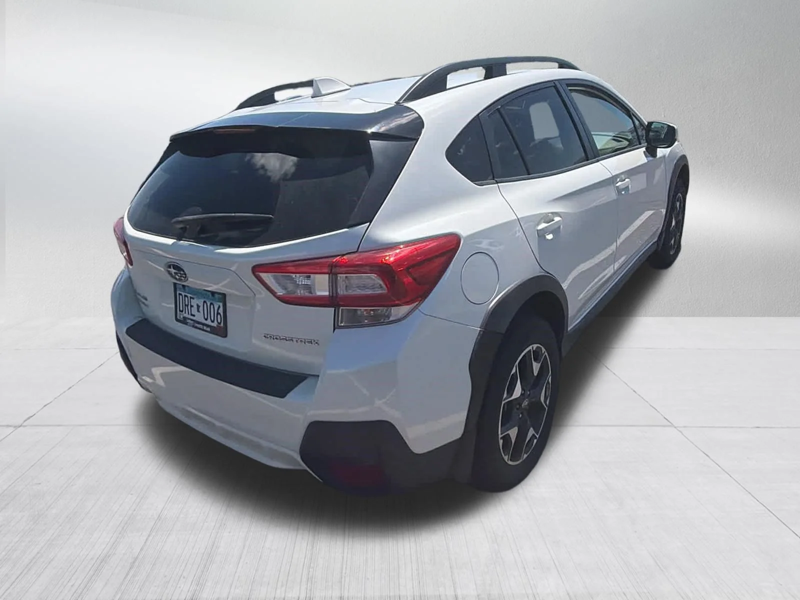 Used 2019 Crystal White Pearl Subaru Premium image 7