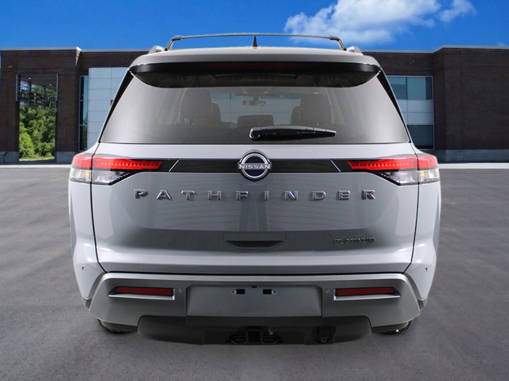 New 2026 Boulder Gray Pearl/Super Black Nissan Platinum image 4