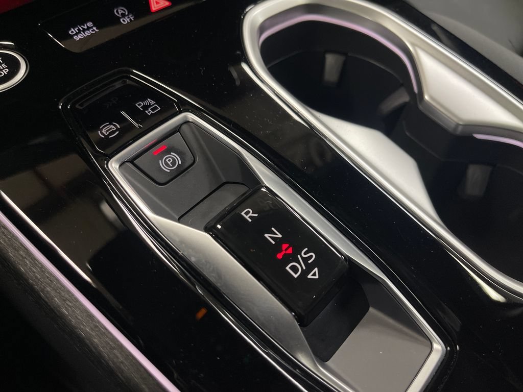 Used 2026 White Audi Premium Plus image 29