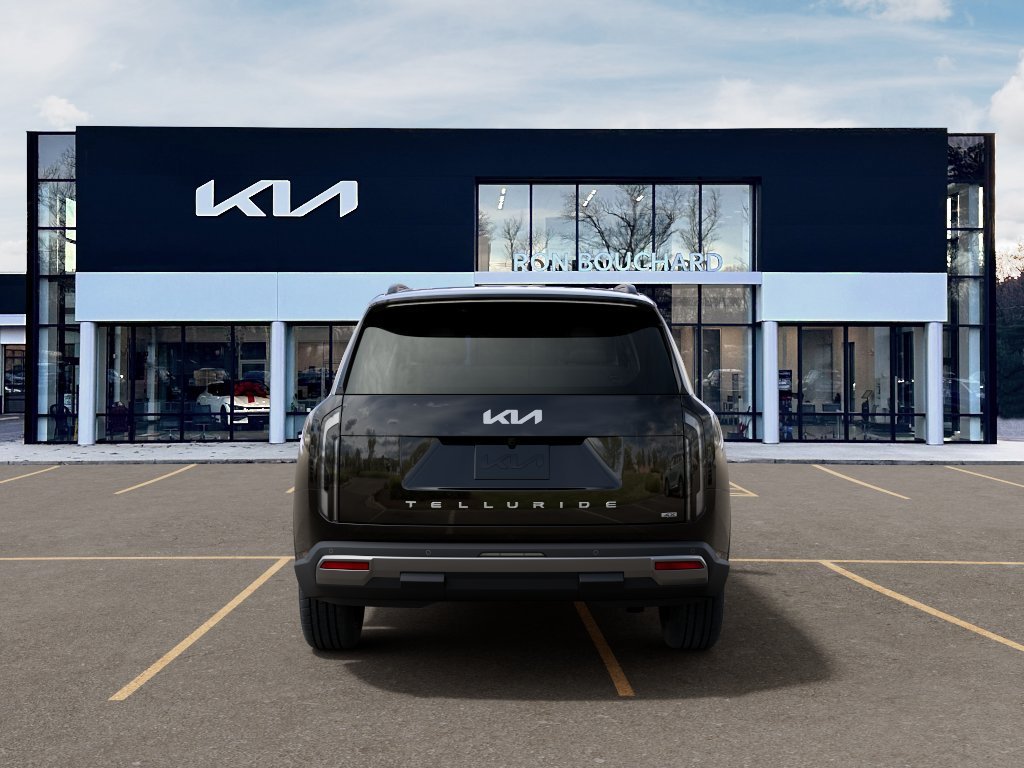 New 2027 Ebony Black Kia S image 5