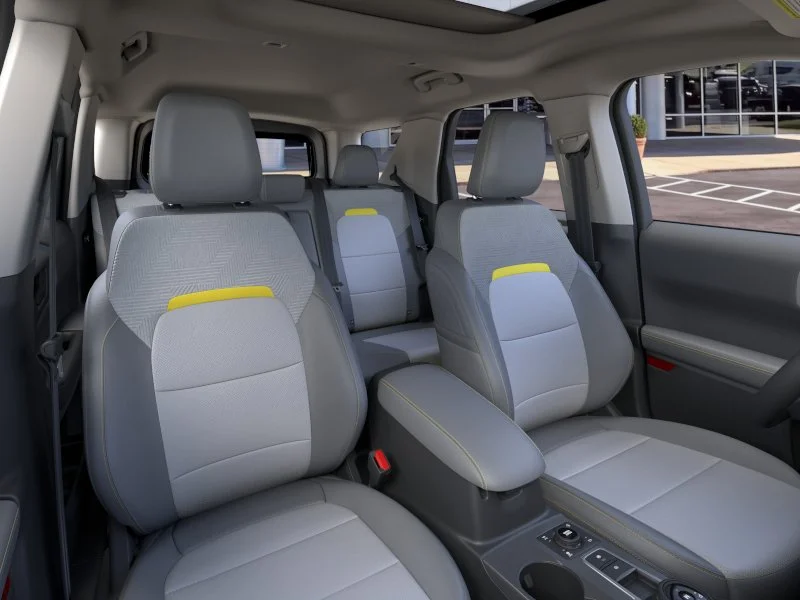 New 2026 Space White Metallic Ford Badlands image 10