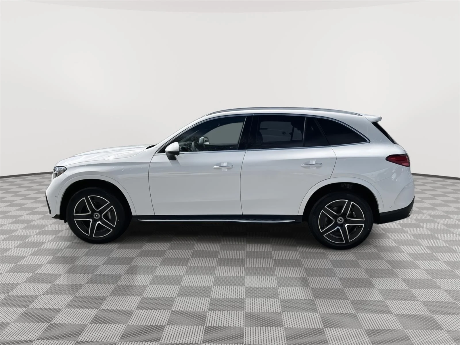 New 2026 Polar White Mercedes-Benz GLC 300 image 7
