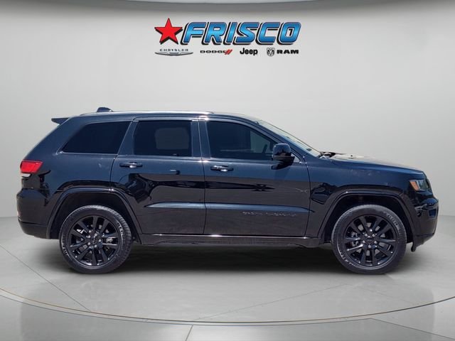 Used 2021 Black Jeep Laredo X image 8