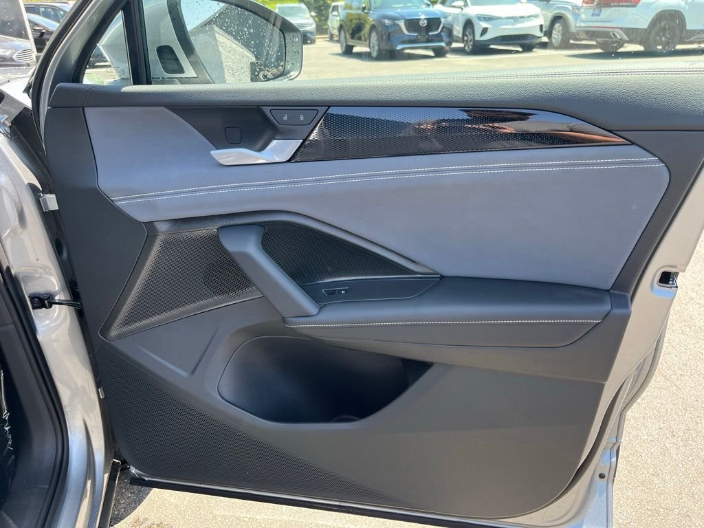 New 2026 Silver Volkswagen 2.0T SE image 10