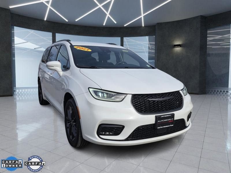 2021 Chrysler Pacifica Touring