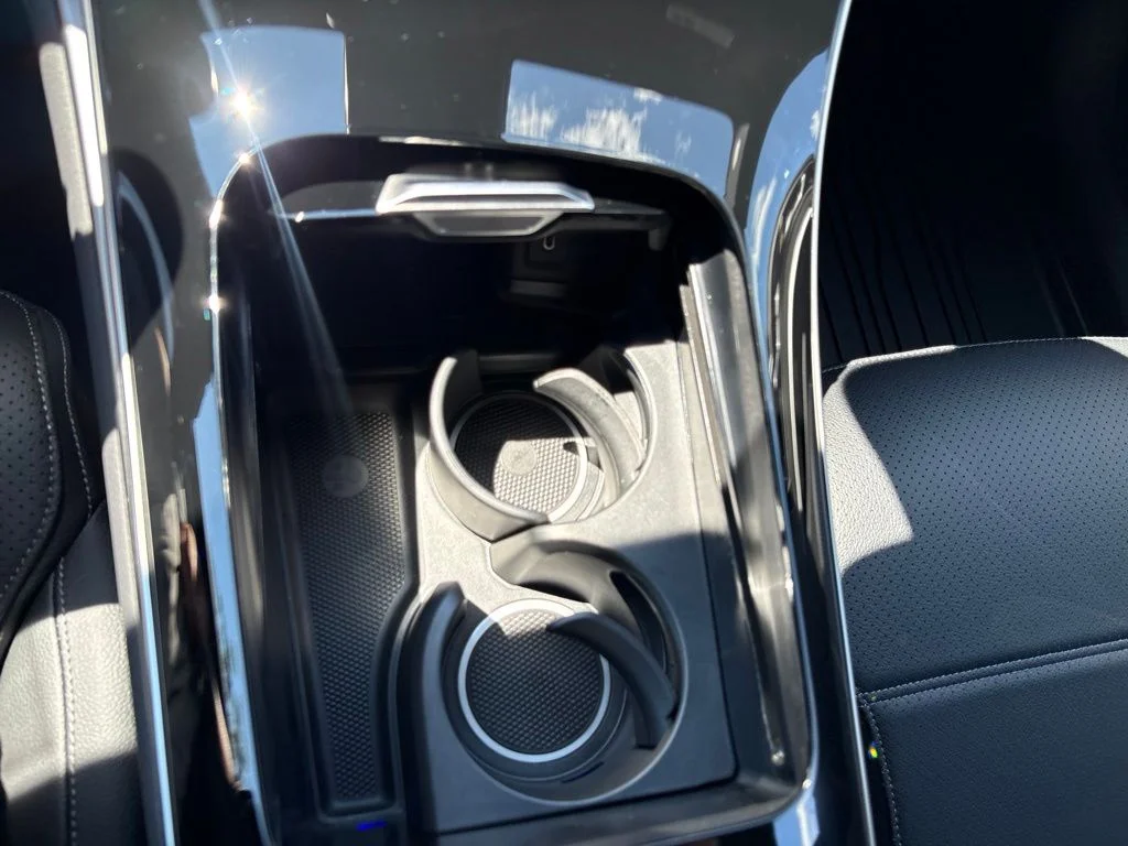 New 2027 Obsidian Black Metallic Mercedes-Benz GLC 300 image 69