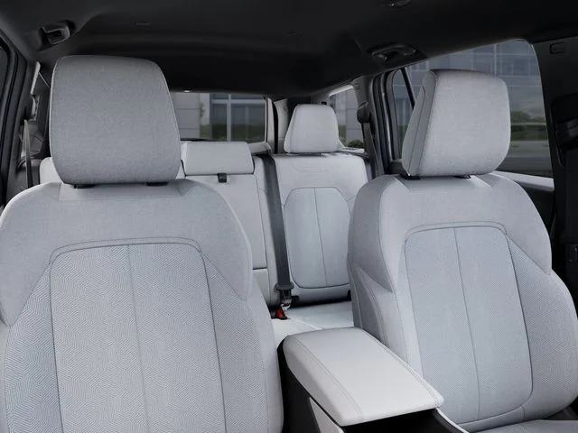 New 2026 Bright White Clear-Coat Exterior Paint Jeep Laredo image 27