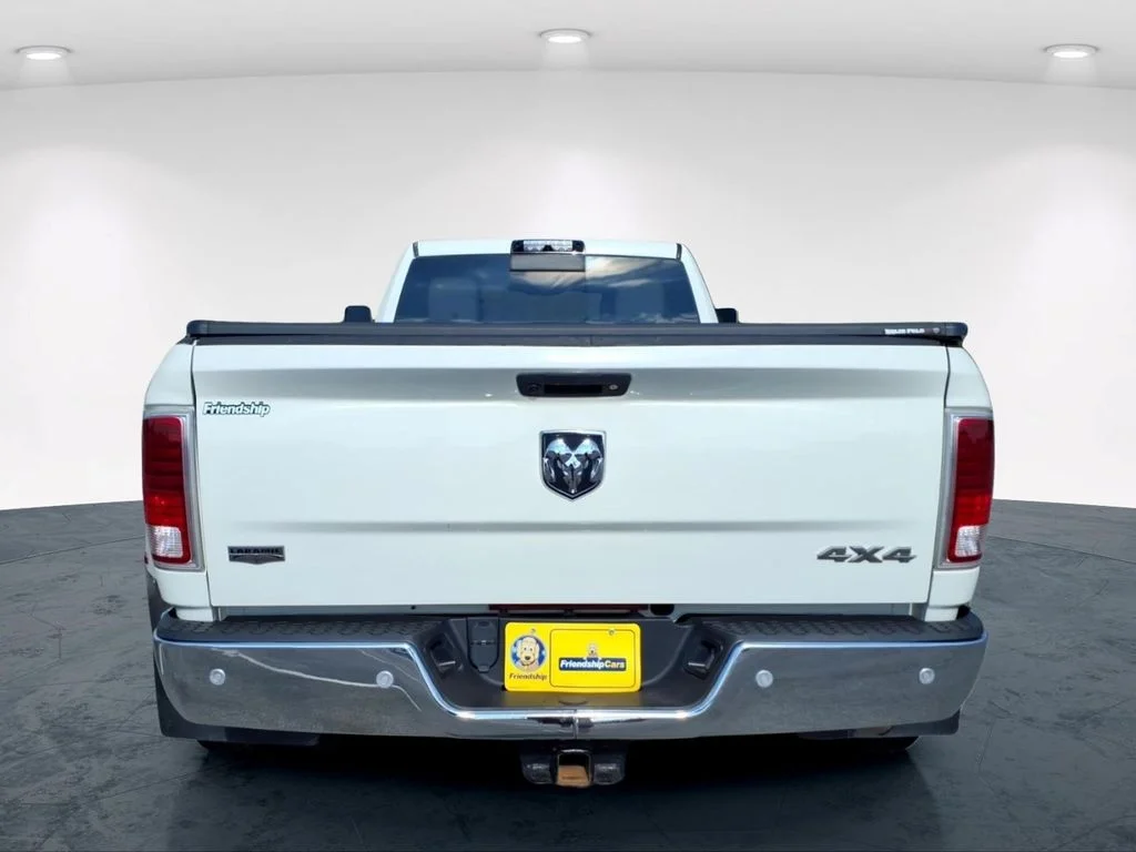 Used 2018 White Ram Laramie image 10