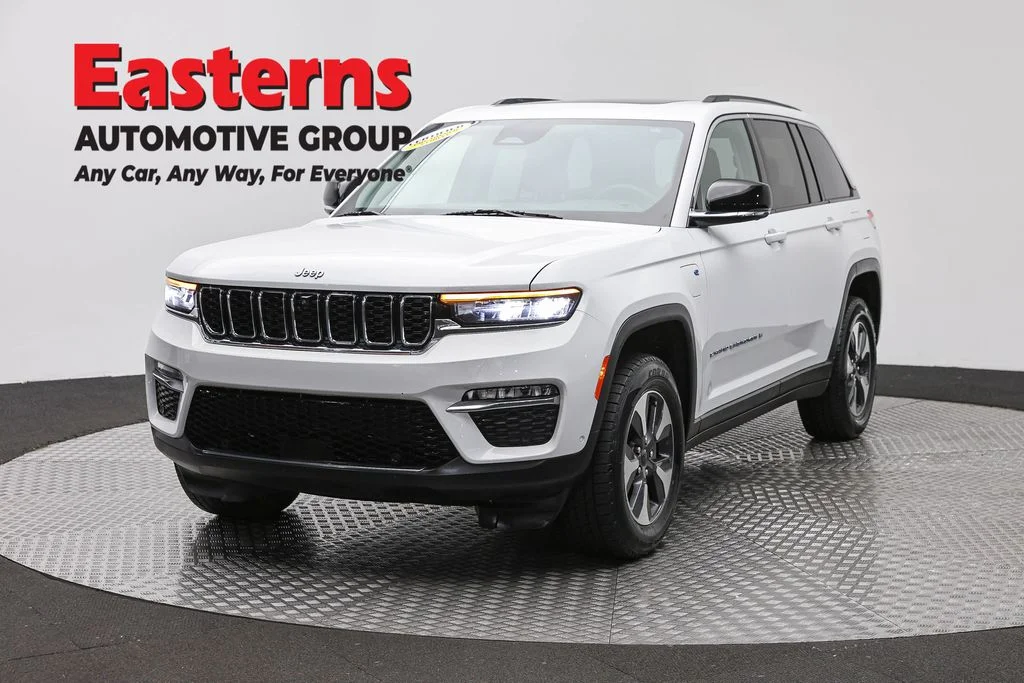 Used 2022 White Jeep 4xe image 1
