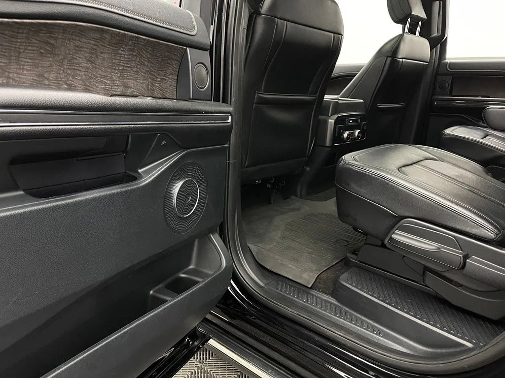 Used 2020 Black Ford Limited image 44