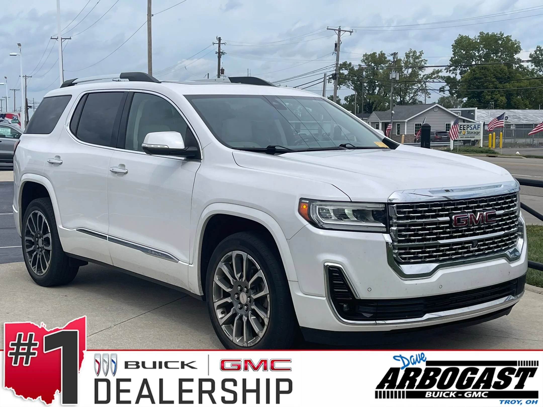 Used 2020 WHITE FROST TRICOAT GMC Denali image 1