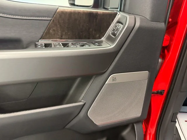 New 2026 Race Red Ford F-450® LARIAT® image 31