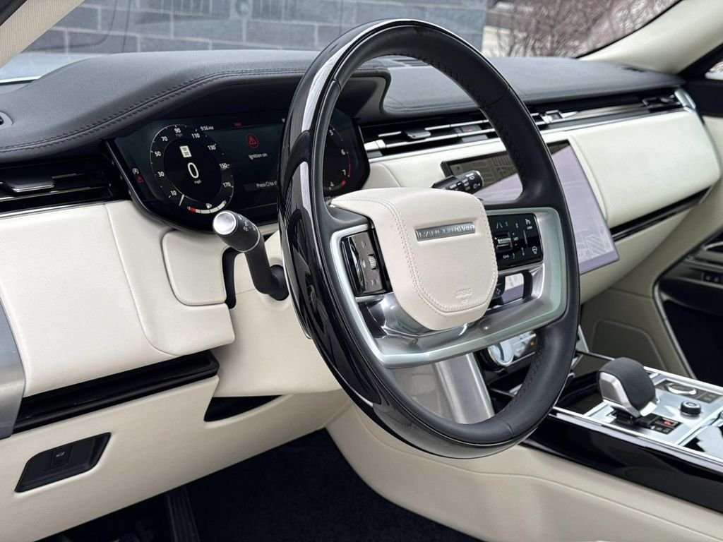 2023 Land Rover Range Rover SE - Photo 21