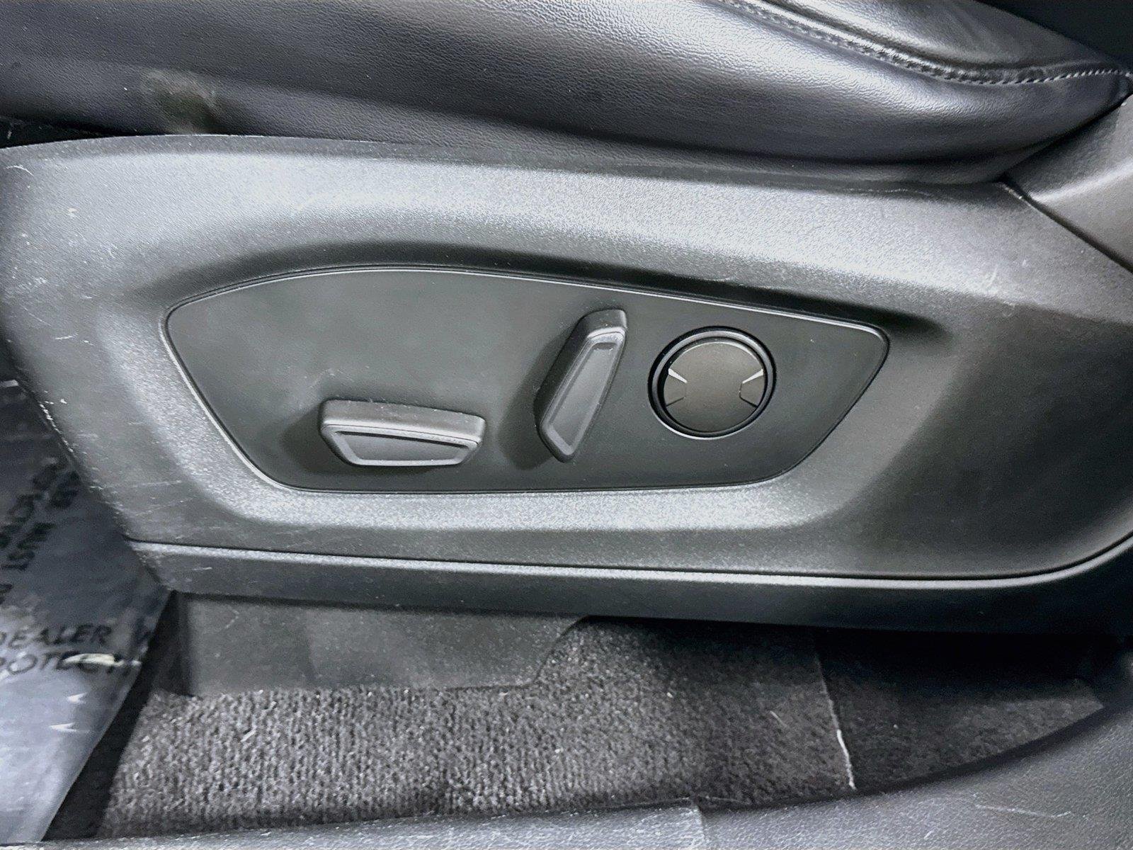 Used 2021 Oxford White Ford XLT image 29