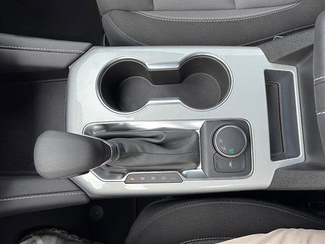 Used 2025 Summit White Chevrolet 2LT image 56