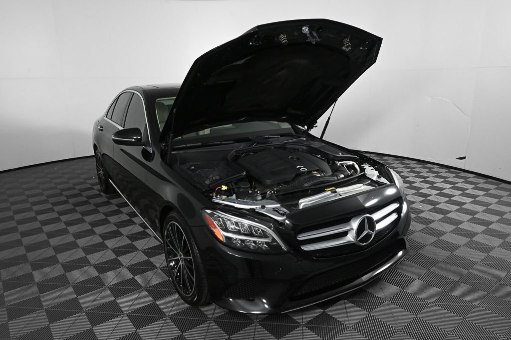 Used 2021  Mercedes-Benz C 300 image 33